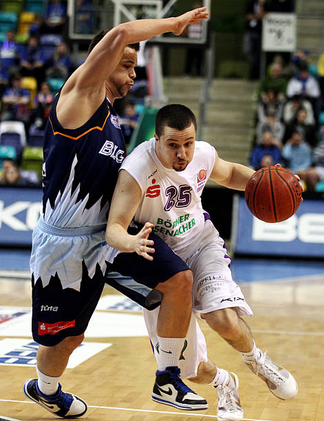 伯恩茅斯的 伯恩茅斯的